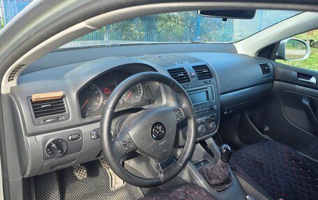 Volkswagen Jetta VI, 2009 год, 530 000 рублей, 5 фотография