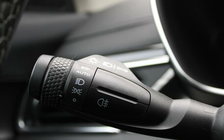 Geely Atlas, 2022 год, 1 900 000 рублей, 17 фотография