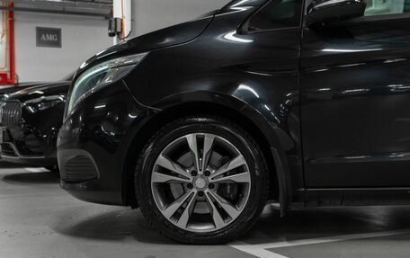 Mercedes-Benz V-Класс, 2015 год, 6 000 000 рублей, 3 фотография