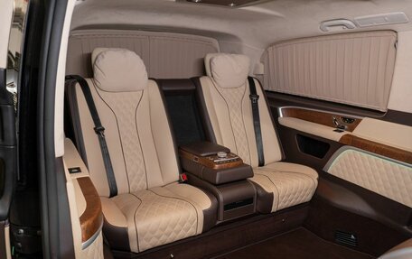 Mercedes-Benz V-Класс, 2015 год, 6 000 000 рублей, 22 фотография