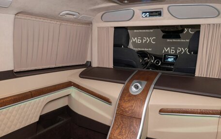 Mercedes-Benz V-Класс, 2015 год, 6 000 000 рублей, 26 фотография
