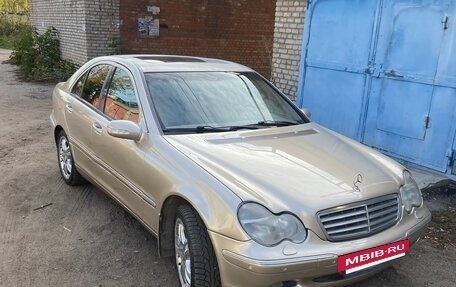 Mercedes-Benz C-Класс, 2001 год, 580 000 рублей, 2 фотография