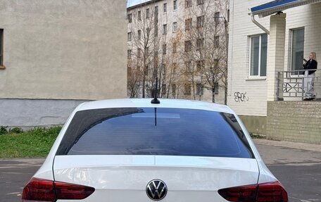 Volkswagen Polo VI (EU Market), 2021 год, 950 000 рублей, 4 фотография