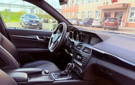 Mercedes-Benz C-Класс, 2011 год, 1 400 000 рублей, 9 фотография