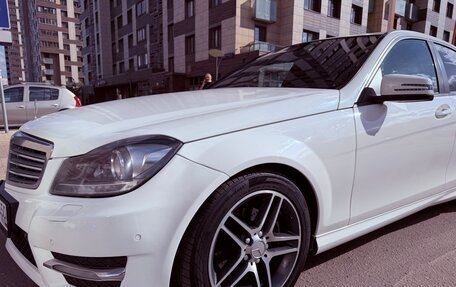 Mercedes-Benz C-Класс, 2011 год, 1 400 000 рублей, 20 фотография