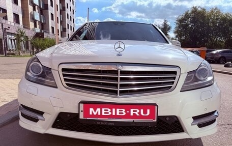 Mercedes-Benz C-Класс, 2011 год, 1 400 000 рублей, 19 фотография