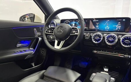 Mercedes-Benz A-Класс, 2022 год, 2 199 666 рублей, 11 фотография