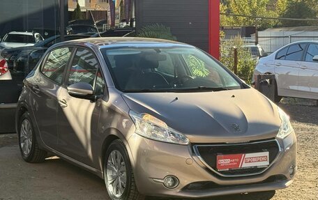 Peugeot 208 II, 2013 год, 849 000 рублей, 2 фотография