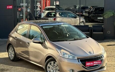 Peugeot 208 II, 2013 год, 849 000 рублей, 1 фотография