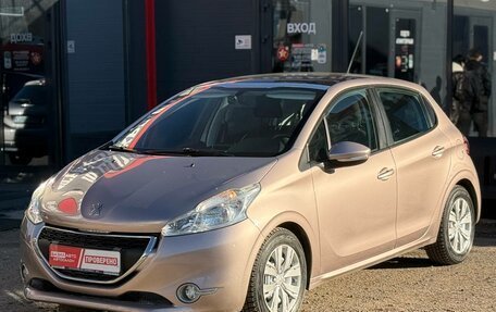 Peugeot 208 II, 2013 год, 849 000 рублей, 4 фотография