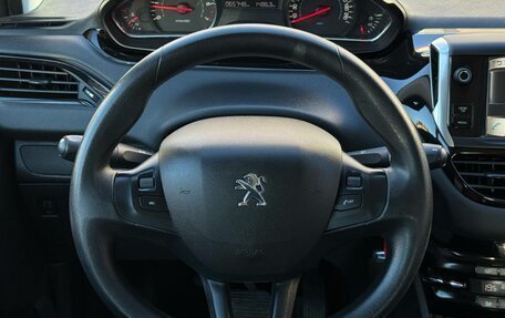 Peugeot 208 II, 2013 год, 849 000 рублей, 15 фотография