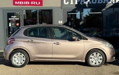 Peugeot 208 II, 2013 год, 849 000 рублей, 9 фотография