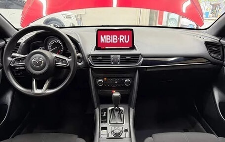 Mazda CX-4, 2023 год, 1 710 000 рублей, 8 фотография