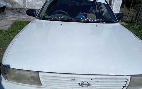 Nissan Sunny, 1993 год, 140 000 рублей, 1 фотография