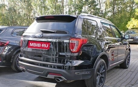 Ford Explorer VI, 2018 год, 2 009 000 рублей, 2 фотография