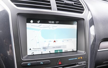Ford Explorer VI, 2018 год, 2 009 000 рублей, 14 фотография