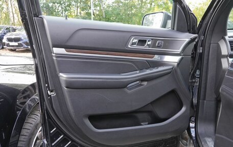 Ford Explorer VI, 2018 год, 2 009 000 рублей, 20 фотография