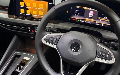 Volkswagen Golf VIII, 2021 год, 1 770 000 рублей, 23 фотография