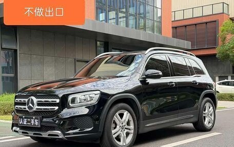 Mercedes-Benz GLB, 2022 год, 2 300 000 рублей, 1 фотография
