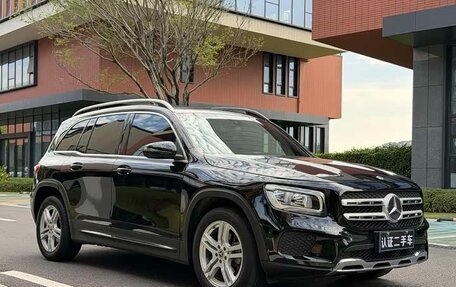 Mercedes-Benz GLB, 2022 год, 2 300 000 рублей, 3 фотография