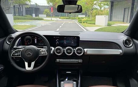 Mercedes-Benz GLB, 2022 год, 2 300 000 рублей, 12 фотография