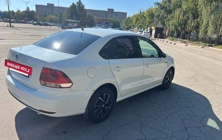 Volkswagen Polo VI (EU Market), 2016 год, 900 000 рублей, 4 фотография