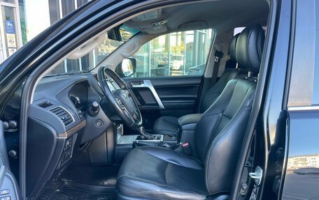 Toyota Land Cruiser Prado 150 рестайлинг 2, 2018 год, 3 930 000 рублей, 13 фотография