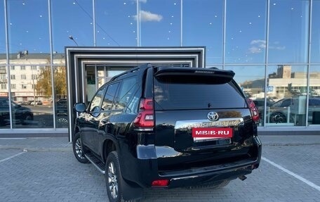 Toyota Land Cruiser Prado 150 рестайлинг 2, 2018 год, 3 930 000 рублей, 8 фотография