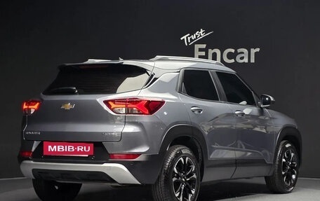Chevrolet TrailBlazer, 2022 год, 1 737 000 рублей, 3 фотография