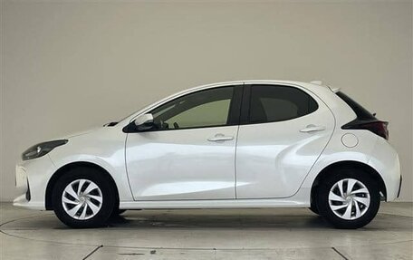 Toyota Yaris, 2023 год, 770 002 рублей, 5 фотография