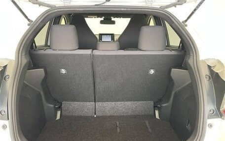 Toyota Yaris, 2023 год, 770 002 рублей, 20 фотография