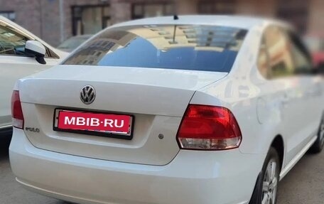 Volkswagen Polo VI (EU Market), 2013 год, 980 000 рублей, 3 фотография