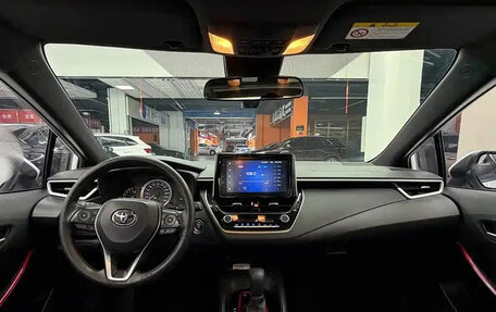 Toyota Corolla, 2022 год, 1 155 000 рублей, 2 фотография