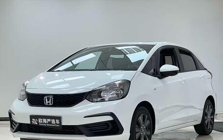 Honda Fit, 2022 год, 1 400 000 рублей, 1 фотография