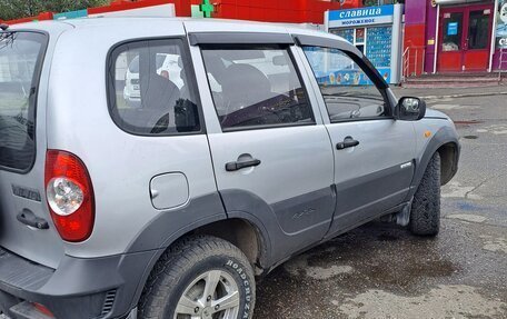 Chevrolet Niva I рестайлинг, 2011 год, 490 000 рублей, 5 фотография