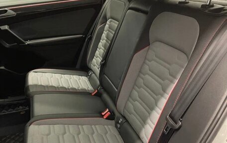 Volkswagen Tiguan II, 2022 год, 4 300 000 рублей, 7 фотография