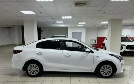 KIA Rio IV, 2021 год, 1 690 000 рублей, 4 фотография