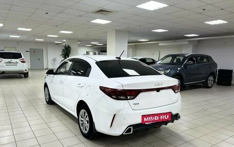 KIA Rio IV, 2021 год, 1 690 000 рублей, 7 фотография