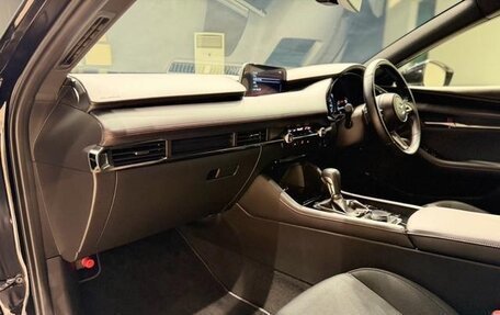 Mazda 3, 2023 год, 1 550 000 рублей, 18 фотография