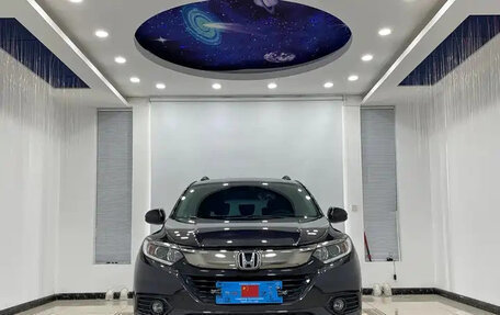 Honda Vezel, 2022 год, 1 600 000 рублей, 2 фотография