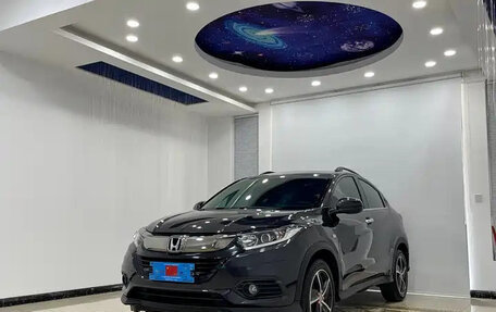Honda Vezel, 2022 год, 1 600 000 рублей, 4 фотография