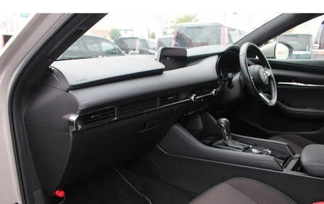 Mazda 3, 2023 год, 1 550 700 рублей, 14 фотография