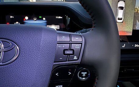 Toyota Camry, 2026 год, 4 570 000 рублей, 31 фотография