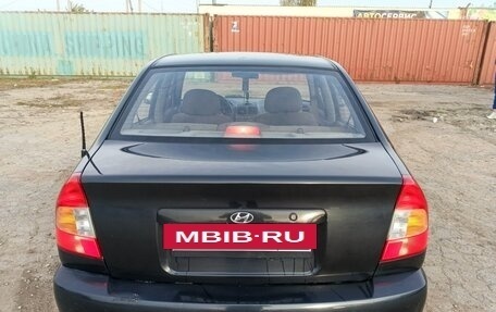 Hyundai Accent II, 2006 год, 300 000 рублей, 2 фотография