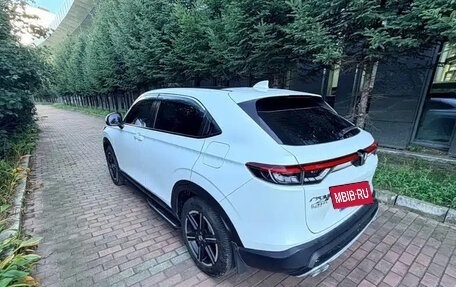 Honda Vezel, 2023 год, 1 867 000 рублей, 6 фотография