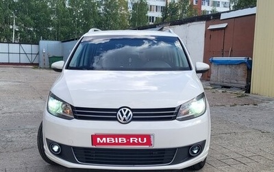 Volkswagen Touran III, 2012 год, 910 000 рублей, 1 фотография