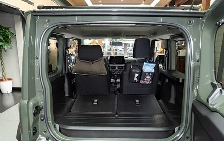 Suzuki Jimny, 2023 год, 2 250 000 рублей, 16 фотография