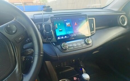 Toyota RAV4, 2013 год, 1 570 000 рублей, 6 фотография