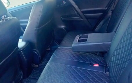 Toyota RAV4, 2013 год, 1 570 000 рублей, 2 фотография