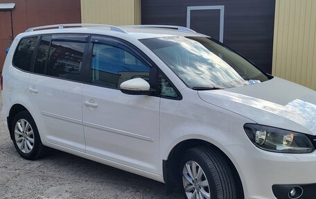 Volkswagen Touran III, 2012 год, 910 000 рублей, 9 фотография